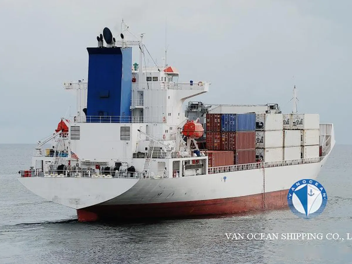 Kapal peti sejuk untuk dijual