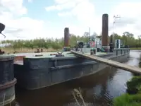 Kapal kerja untuk dijual