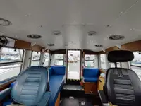 Kapal tinjauan untuk dijual