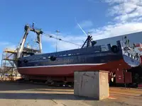 Kapal peti sejuk untuk dijual