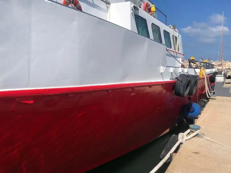 Kapal kontena untuk dijual