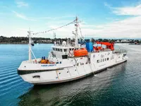 Kapal penyelidik untuk dijual