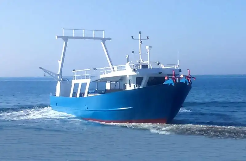 Kapal pukat untuk dijual