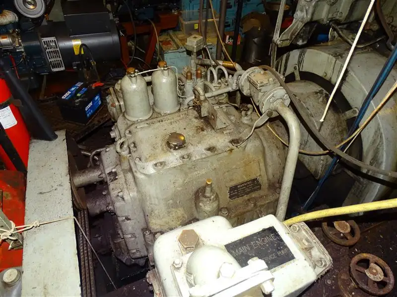 Kapal kerja untuk dijual