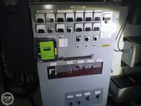 Kapal pelayaran untuk dijual