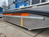Kapal layar untuk dijual