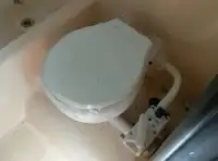 Kapal anak kapal untuk dijual