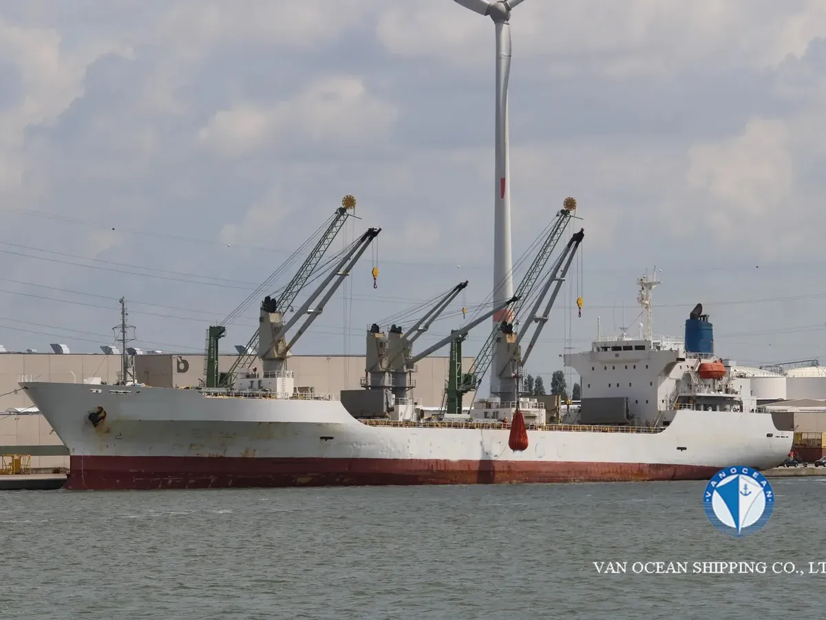 Kapal peti sejuk untuk dijual