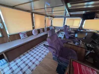 Kapal memancing untuk dijual