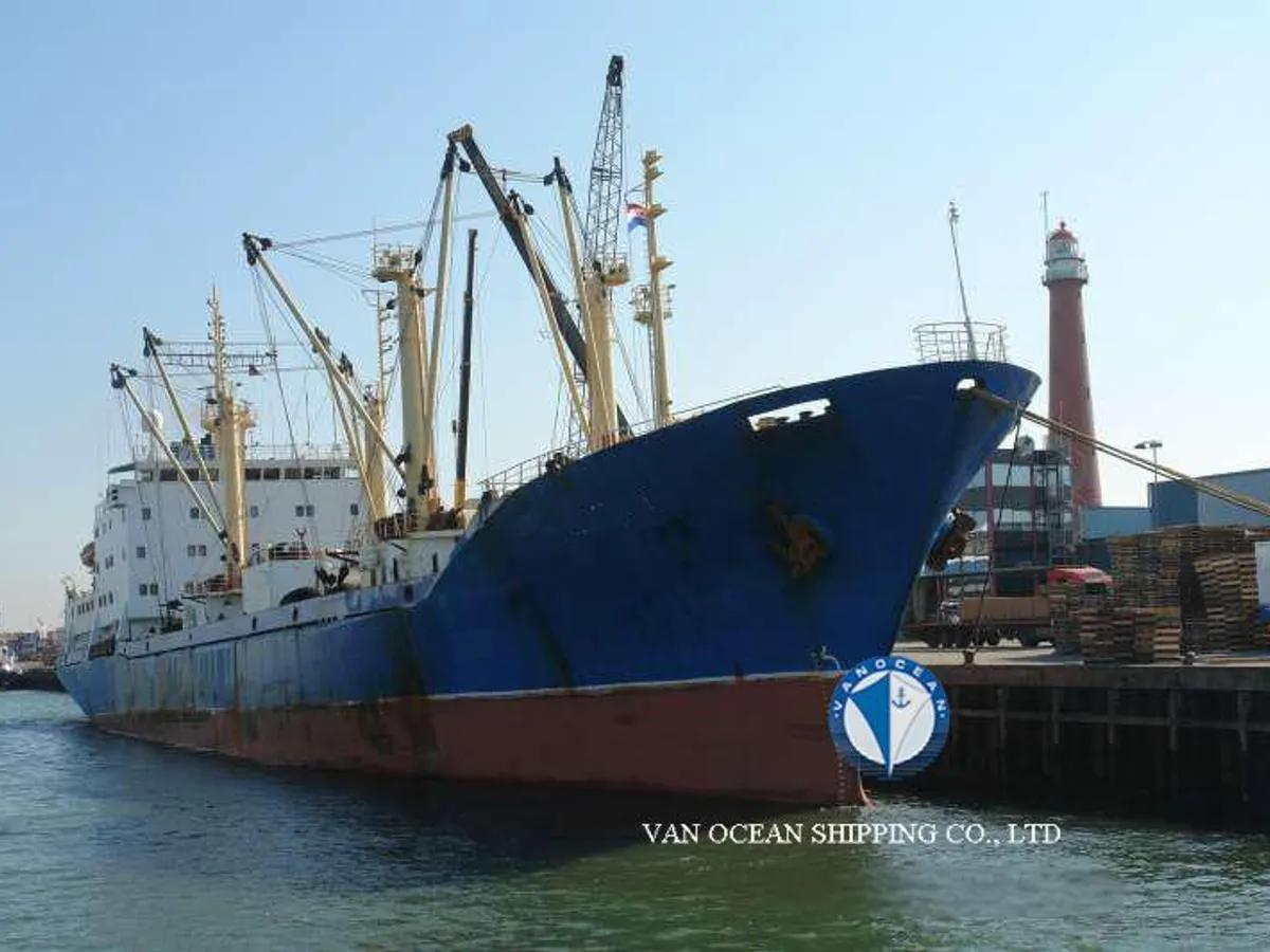 Kapal peti sejuk untuk dijual