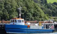 Kapal tinjauan untuk jualan