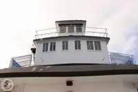 Kapal feri untuk dijual