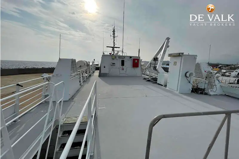 Kapal layar untuk dijual