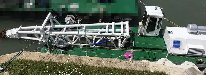 Kapal pengorek untuk dijual
