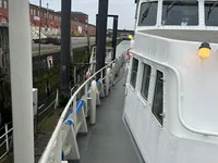 Kapal rondaan untuk dijual