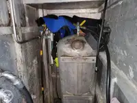 Kapal penyelamat untuk dijual