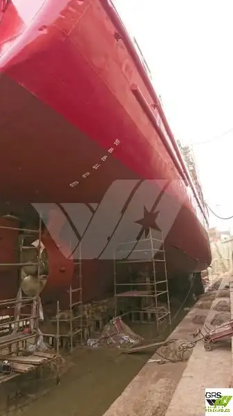 Kapal tinjauan untuk dijual