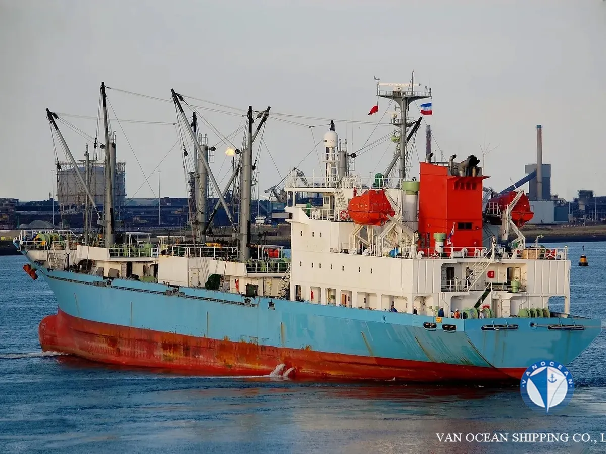 Kapal peti sejuk untuk dijual