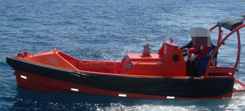 Kapal penyelamat untuk dijual