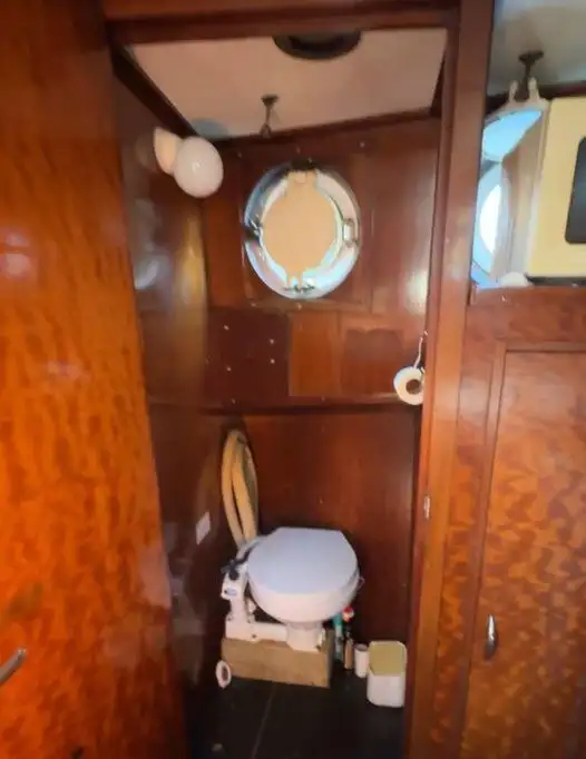 Kapal tunda untuk dijual