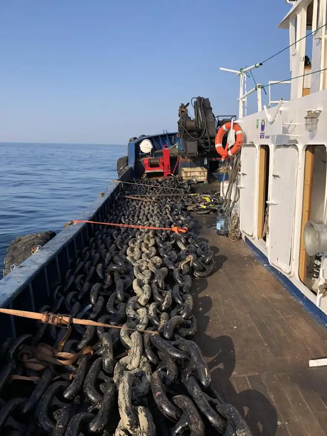 Kapal kerja untuk dijual