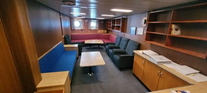 Kapal tunda untuk dijual