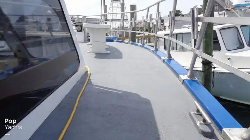 Kapal feri untuk dijual