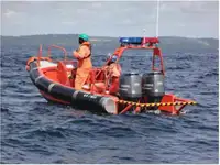 Kapal penyelamat untuk dijual