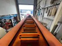 Kapal kerja untuk dijual