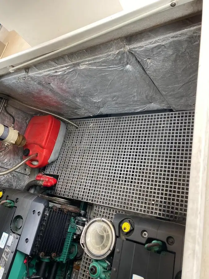 Kapal feri untuk dijual