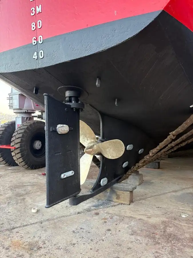 Kapal tinjauan untuk dijual