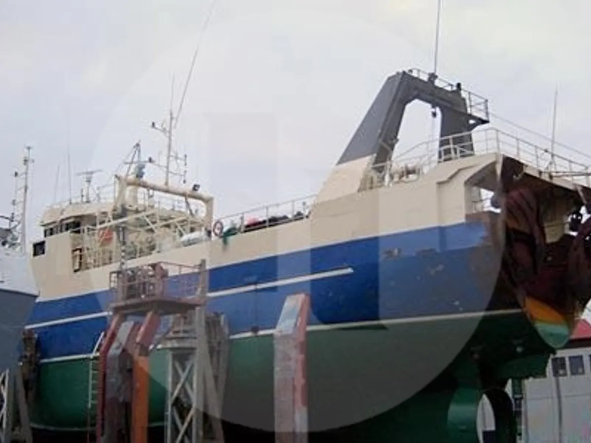 Kapal pukat untuk dijual