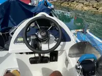 Kapal pelayaran untuk dijual