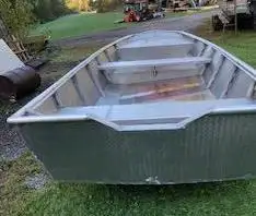 Kapal kerja untuk dijual
