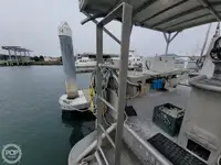 Kapal penyelamat untuk dijual