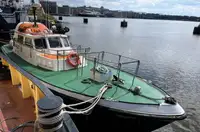 Kapal rondaan untuk dijual