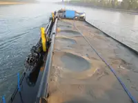 Tongkang untuk dijual