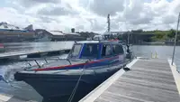 Kapal tinjauan untuk dijual