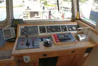 Kapal layar untuk dijual