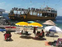 Kapal pelayaran-feri untuk dijual