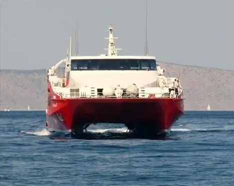 Kapal layar untuk dijual