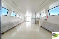 Kapal pelayaran untuk dijual