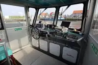 Kapal pelayaran untuk dijual
