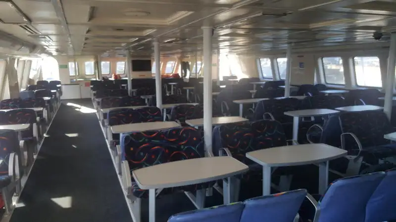 Kapal layar untuk dijual
