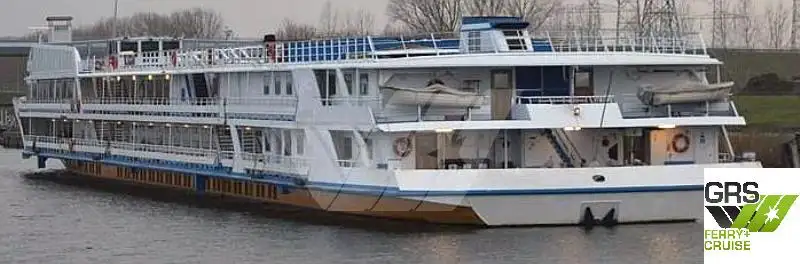 Kapal pelayaran untuk dijual