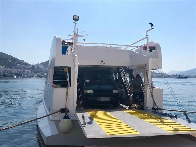 Kapal RoPax untuk dijual