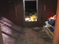 Kapal kerja untuk dijual