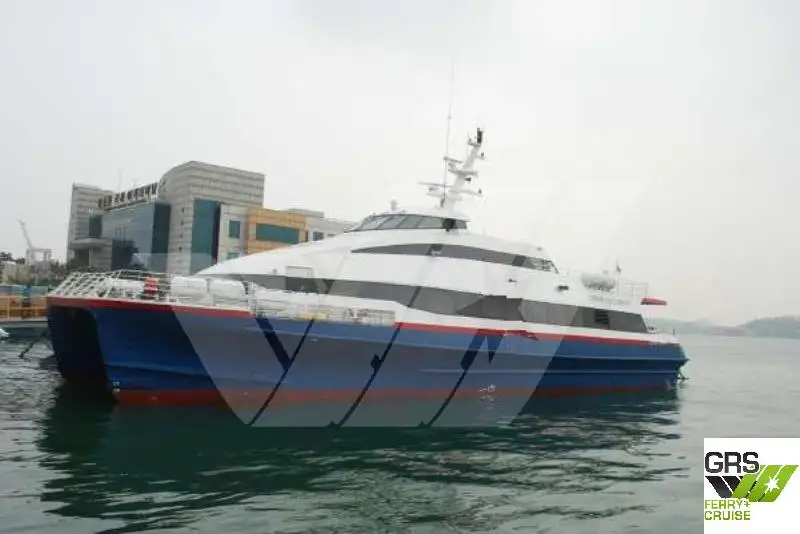 Kapal pelayaran untuk dijual