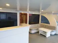 Kapal pelayaran untuk dijual
