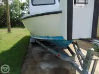 Kapal rondaan untuk dijual